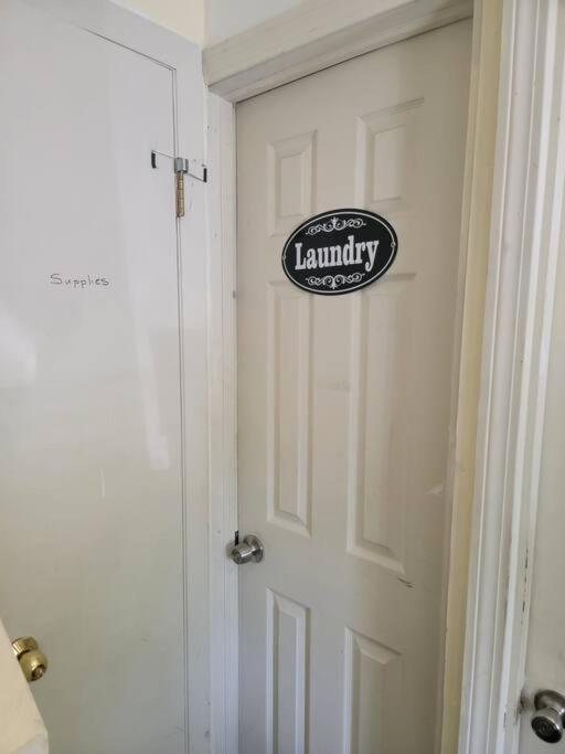 Apartament Rock Pad For Yale, Visitors, Nurses, Staff New Haven Zewnętrze zdjęcie